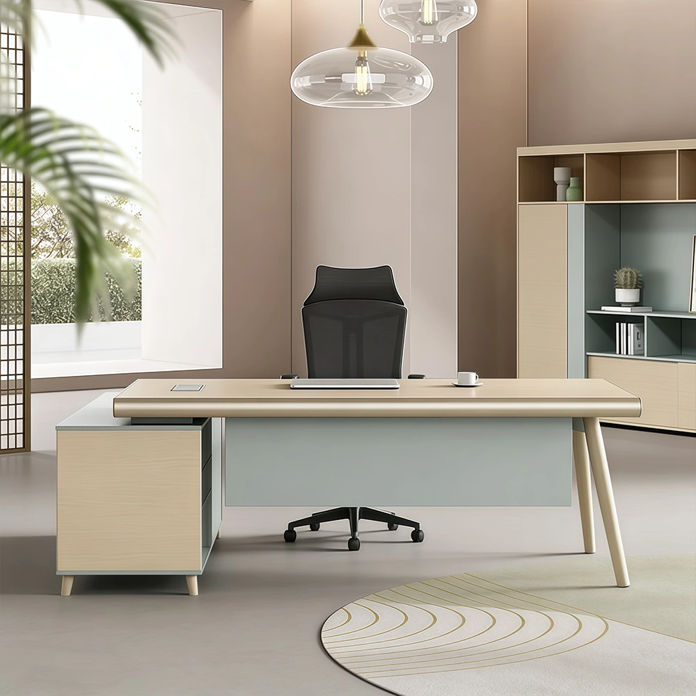 Light wood patchwork executive desk - image 2