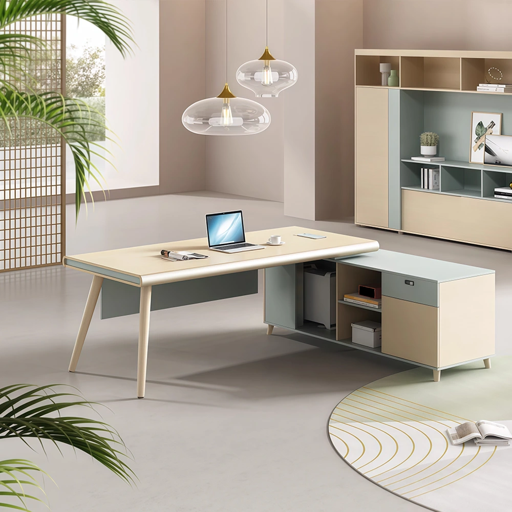 Light wood patchwork executive desk - image 3